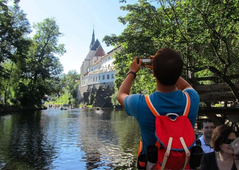 5h All-in SUMMER Tour River Cruise, Castle, Lunch & Treats☀️ - Svornosti Square to St. Vitus Church, and why this start matters