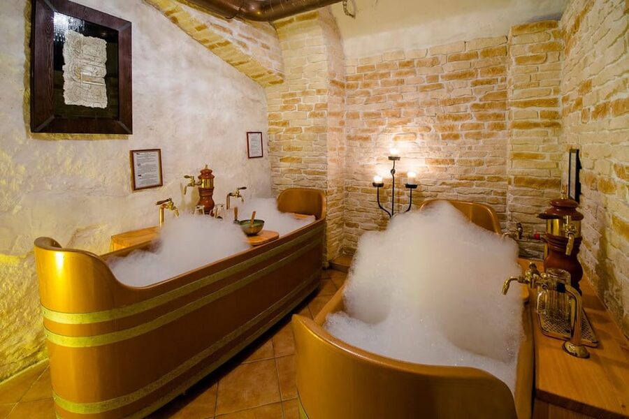 Caroline Bernard Beer Spa Prague with Beer & Massage Option - Should You Book Beer Spa Bernard Prague? My Take