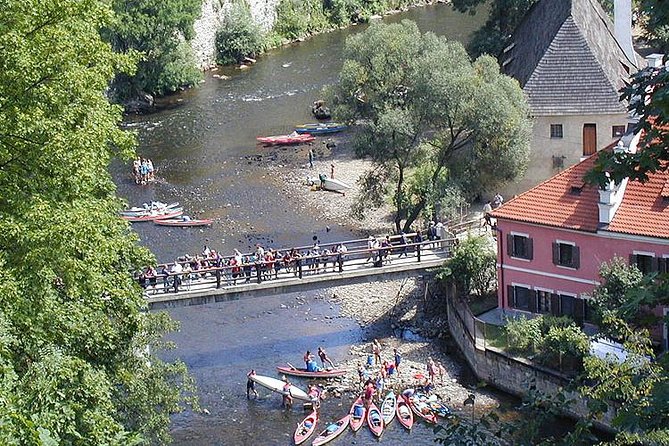 Cesky Krumlov Full day tour from Prague and back - Lunch logistics: how to eat well without a rigid set menu