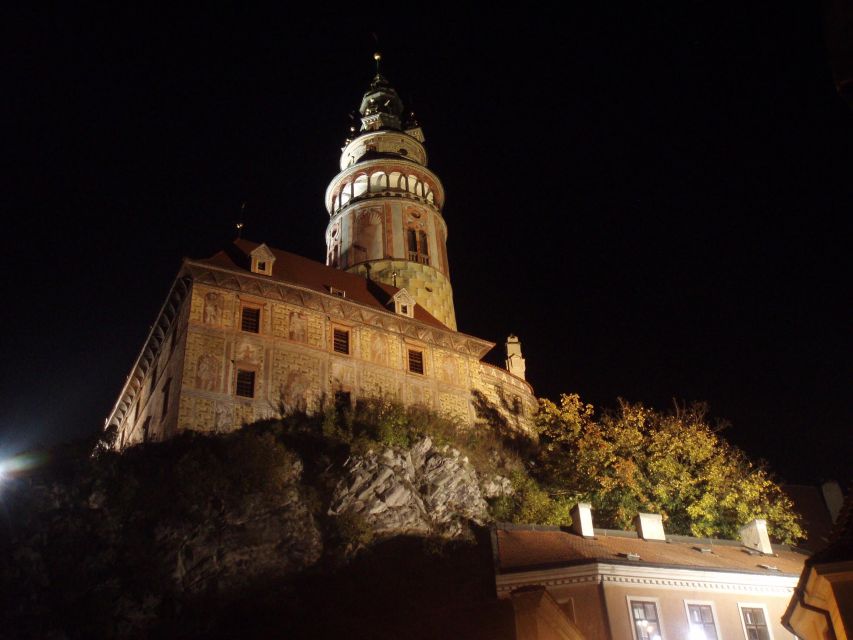 Český Krumlov: Night Walking Tour with a Professional Guide - What to Wear and Bring for a Comfortable Night Walk
