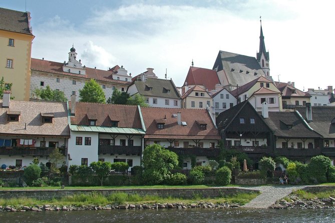Cesky Krumlov Old Town Private Walking Tour - Where the Tour Starts and Ends, and How to Plan Your Day