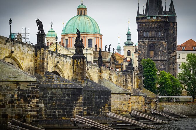 Charles Bridge: River Boat Cruise & Guided Tour ️with PragueWay - Meeting Point in Malá Strana, Timing, and How to Avoid Headaches