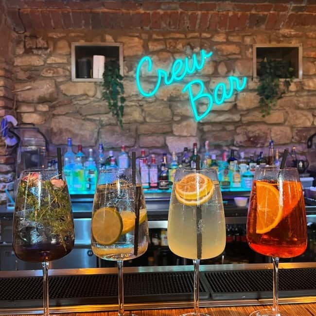 Crew Bar Prague: Open bar, ping pong or shuffleboard game - Practical Planning Tips for a Smooth Night