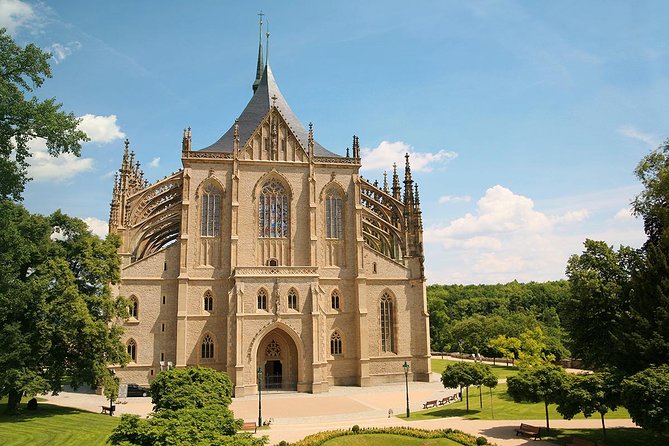 Day Trip to Kutná Hora by train from Prague - Group size, pace, and the real downside of scheduling