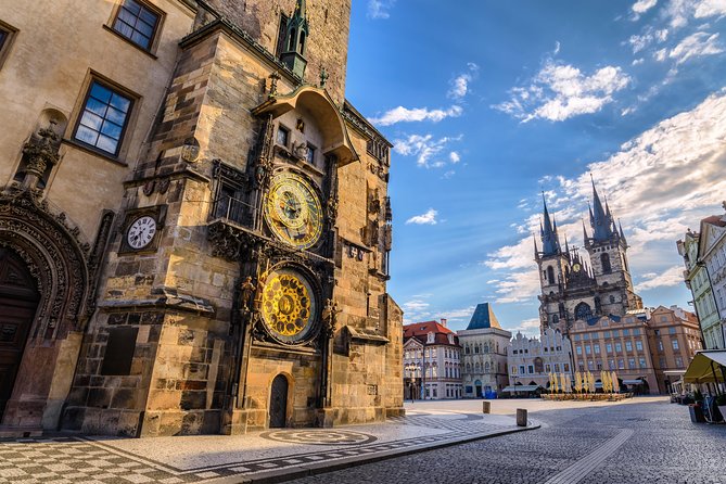 Discover Prague Private Tour - 3 hours - Walking narrow streets or switching to a private car