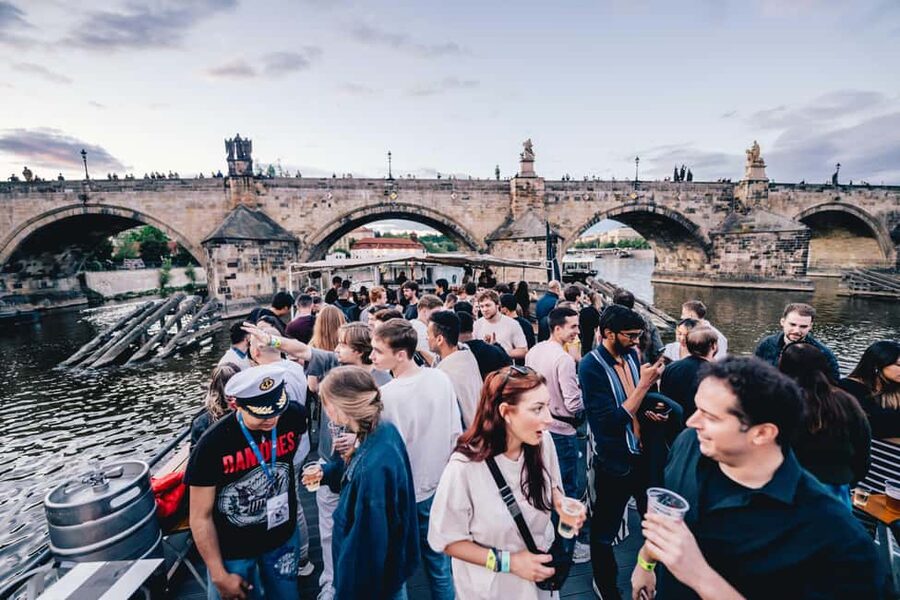 Drunken Monkey Prague Boat Party Open Bar to Duplex Club - Dress code, age limits, and who this fits best