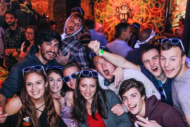 Drunken Monkey Pub Crawl with Open Bar & Club Entry - Crowd Size, Crowd Style, and Club Comfort