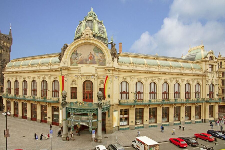 Essential Prague Walking Tour - A half-day shortcut through Prague’s big story