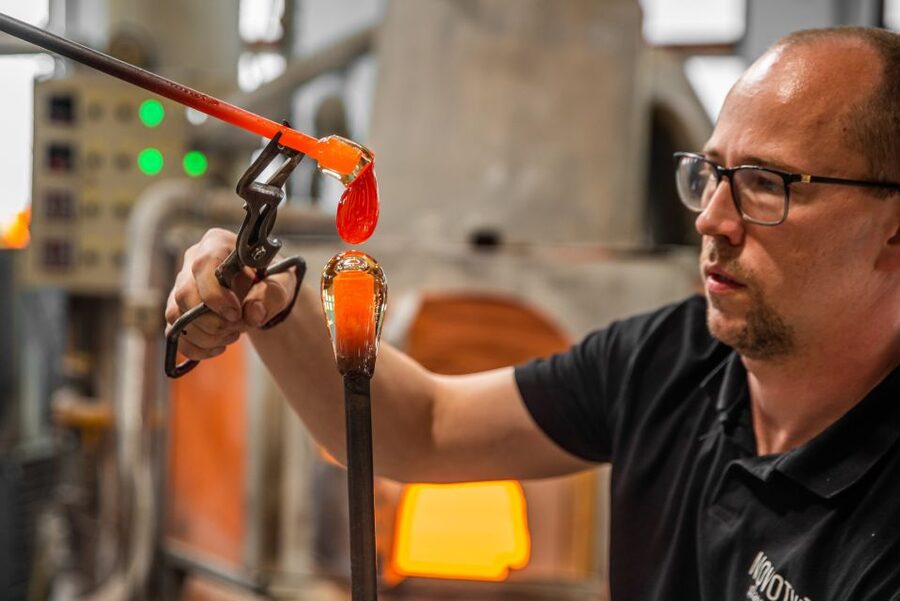 From Prague: Bohemian Glass Crystal Private Tour with Lunch - Why Nový Bor glass country feels different from a one-stop craft shop