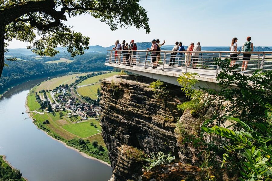 From Prague: Bohemian & Saxon Switzerland Iconic Day Trip - How long is the day, and what pace to expect on the trail