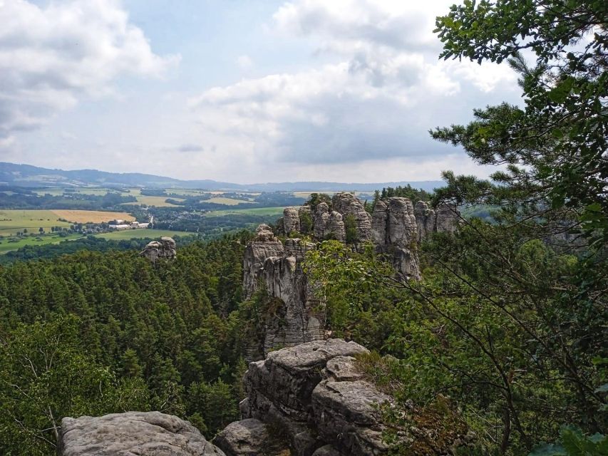 From Prague: Full-Day Bohemian Paradise Guided Hiking Trip - Hlavatice Lookout: A Quick Warm-Up With a View Payoff