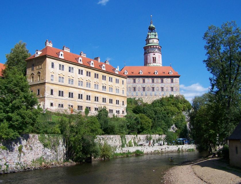 From Prague: Full-Day Trip to Český Krumlov - Free time in Český Krumlov: how to use your 3 hours
