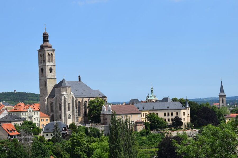 From Prague: Half-Day Coach Tour to Kutná Hora - Pace check: the best way to enjoy a half-day circuit