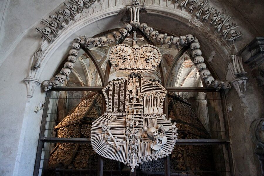 From Prague: Kutna Hora and Bone Chapel Tour - Walking pace, footwear, and where your energy goes