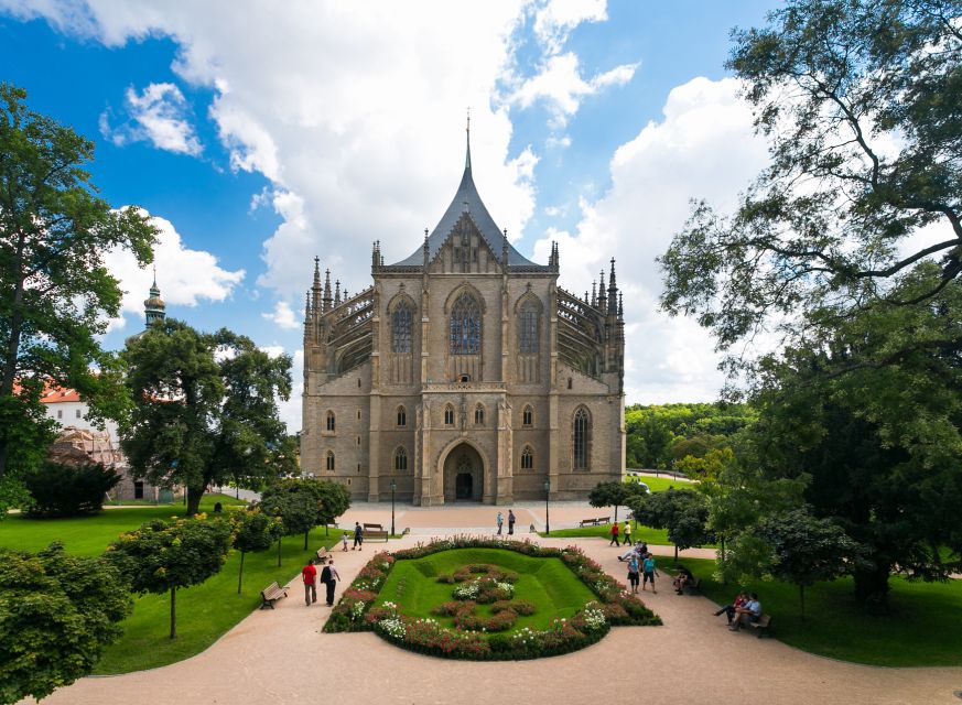 From Prague: Kutná Hora Day Excursion with Bone Church - Practical tips that make the day smoother