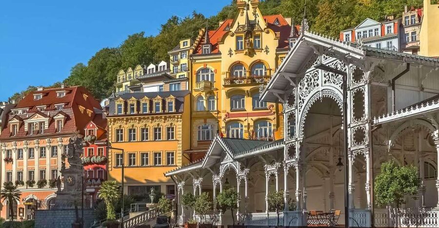 From Prague: One day trip to Karlovy Vary - Filling your spa jug: what tasting the hot springs is really like