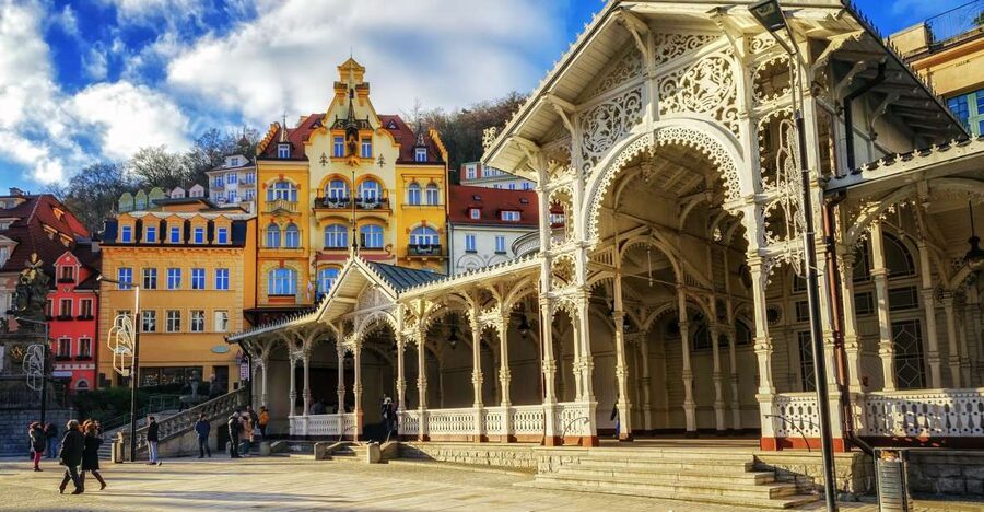 From Prague: Private Karlovy Vary & Crystal Factory Tour - The Guided Walk Through Karlovy Vary: What to Look For and Why It Matters
