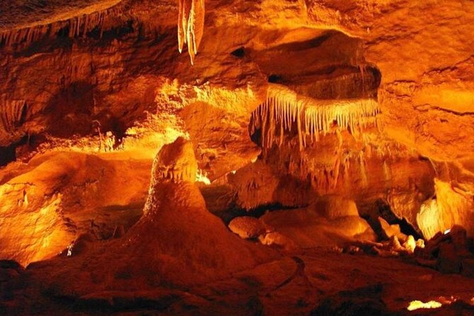 From Prague: Small-Group Karlstejn Castle & Koneprusy Caves Trip - The medieval village stroll and the Great America quarry viewpoint