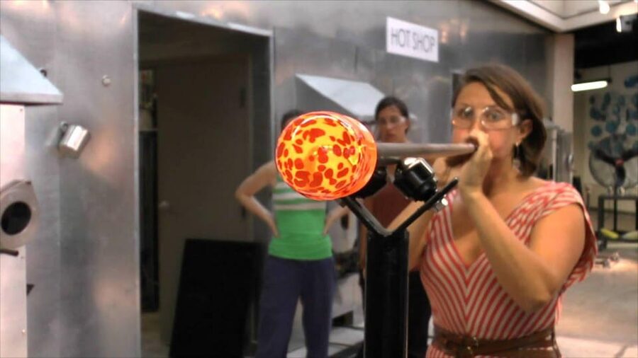 Glass blowing in Prague - What Happens During Your Glass Blowing Session in Prague