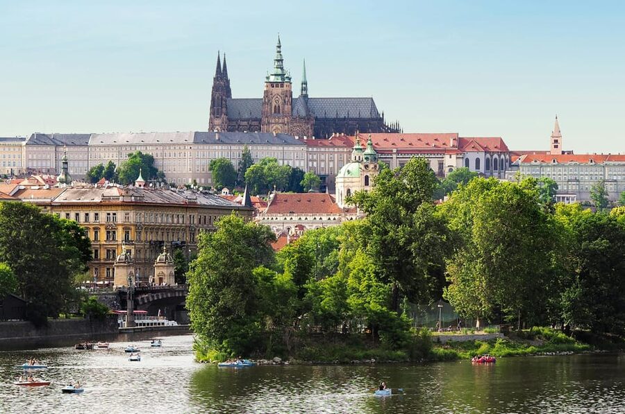 Go City Prague Pass - Top Attractions and Hop-On Hop-Off Bus - Pilsner Urquell Experience and beer tasting: when the pass adds real Czech flavor