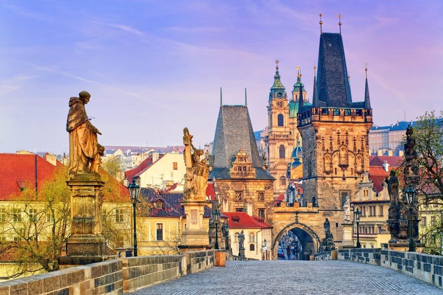 Go City Prague Pass - Top Attractions and Hop-On Hop-Off Bus - Picking from 30+ included stops: how to choose without regretting your time