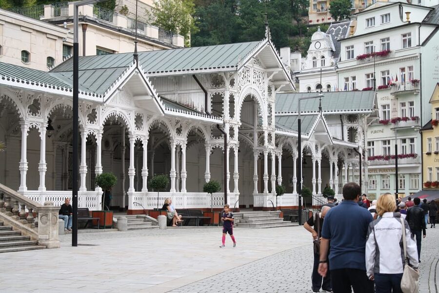 Karlovy Vary excursion - What you can taste and see: Becherovka, Obleas, crystal, and Moser