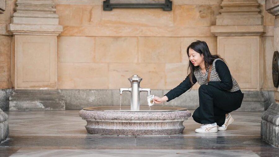 Karlovy Vary: Mineral Hot Springs Tasting and Walking Tour - The 90-Minute Route: How the Tasting Works