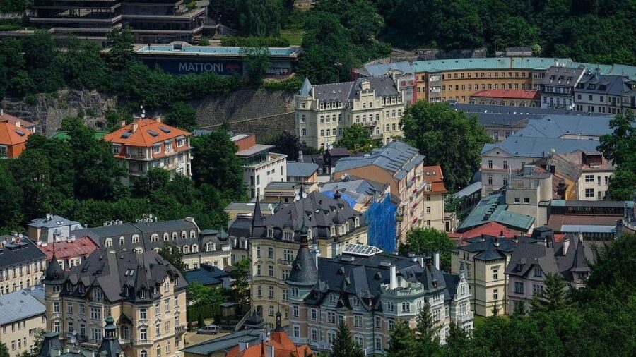 Karlovy Vary: Private Walking Tour - Colonnades and Hot Springs: Seeing the Spa Town’s Heart Up Close