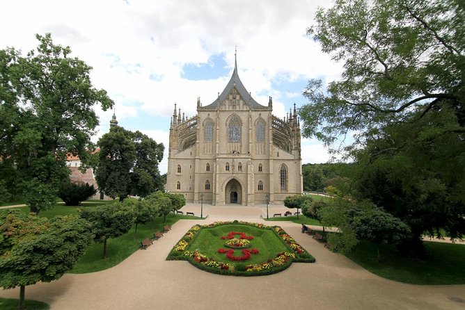 Kutna Hora Day Tour Including Sedlec Ossuary from Prague - Italian Court and the exterior Church of Saint James stop