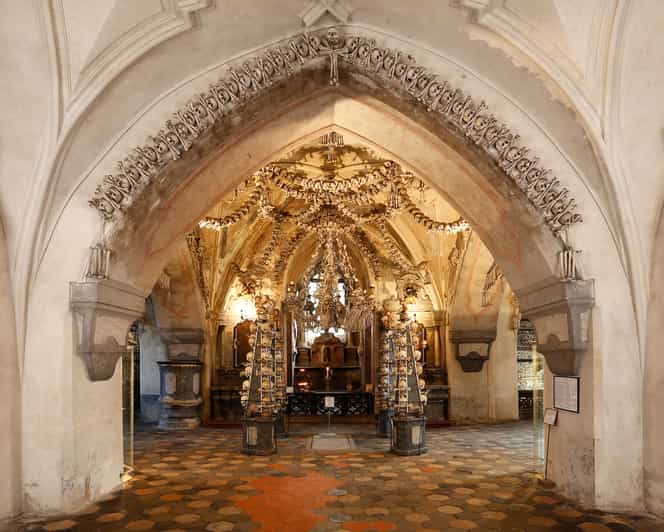 Kutná Hora: Sedlec Ossuary Skip-the-Line Ticket & Audioguide - Key things to know before you go