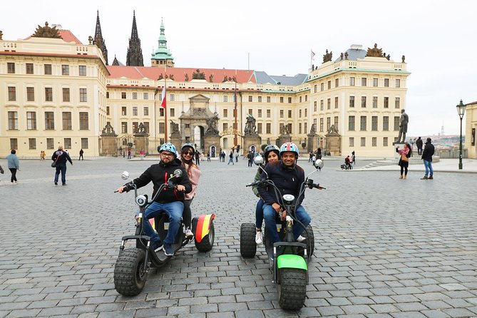 Live-Guided ️Trike-Harley️ Viewpoints tour of Prague - Where You Meet in Prague 1, and Why the First Minutes Matter
