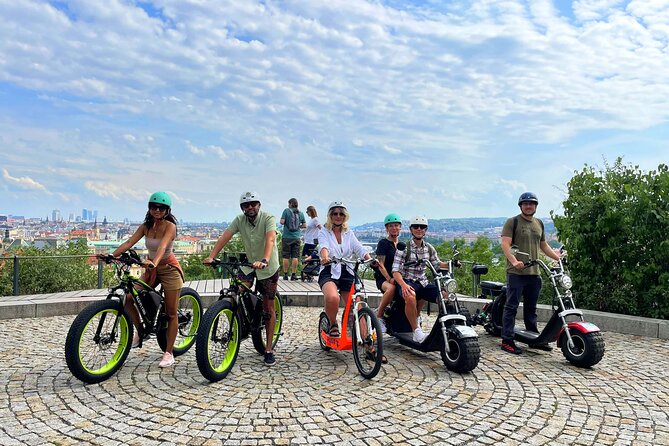 Live-Guided ️Trike-Harley️ Viewpoints tour of Prague - Prague Castle From Multiple Angles, Without the Long Interior Commitment