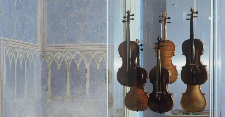 Mozart's Prague: Old Town, Lesser Town & Czech Museum Tour - Tram to Lesser Town and the Czech National Museum of Music