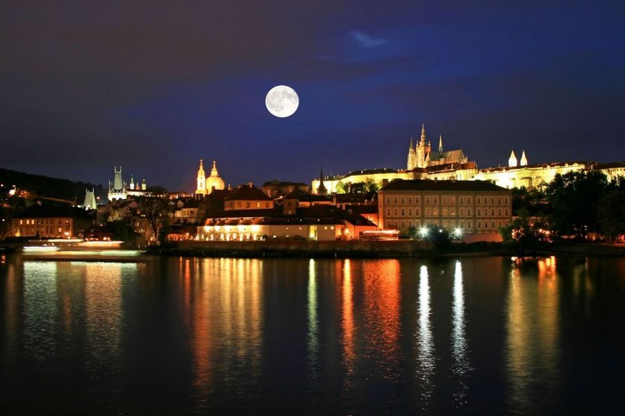 Panoramic Views of Prague Evening Walking Tour - Key highlights I’d prioritize