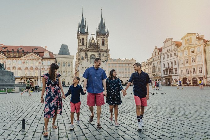photoshoot in prague - Posing Direction and Edited Photos That Look Natural