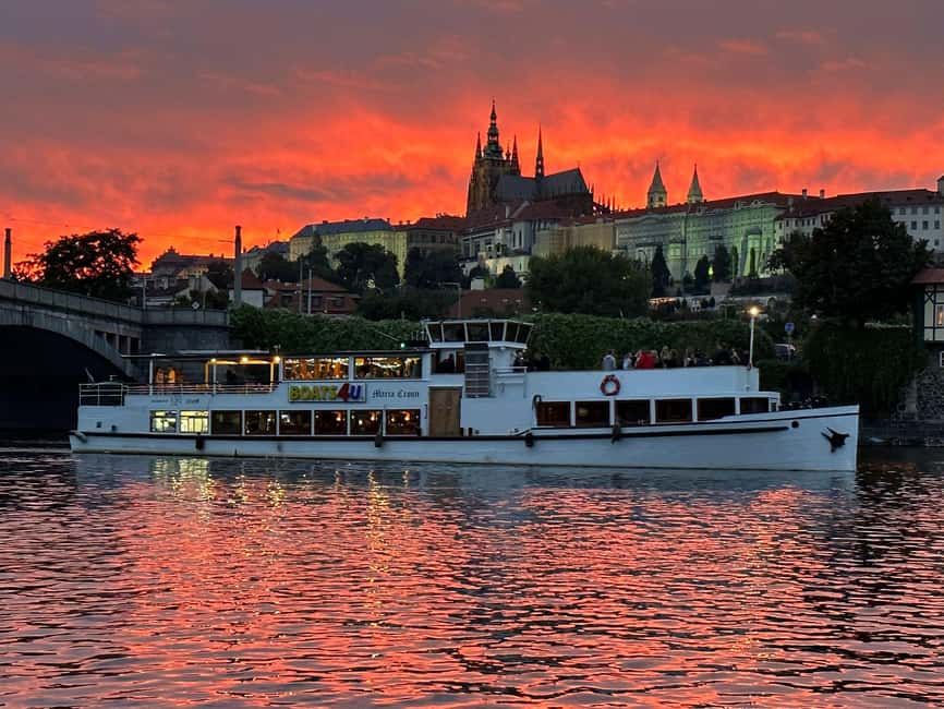 Prague: 1-hour Cruise with Audio Guide - Boarding at Dvořák Embankment, Pier 16, and why meeting points matter