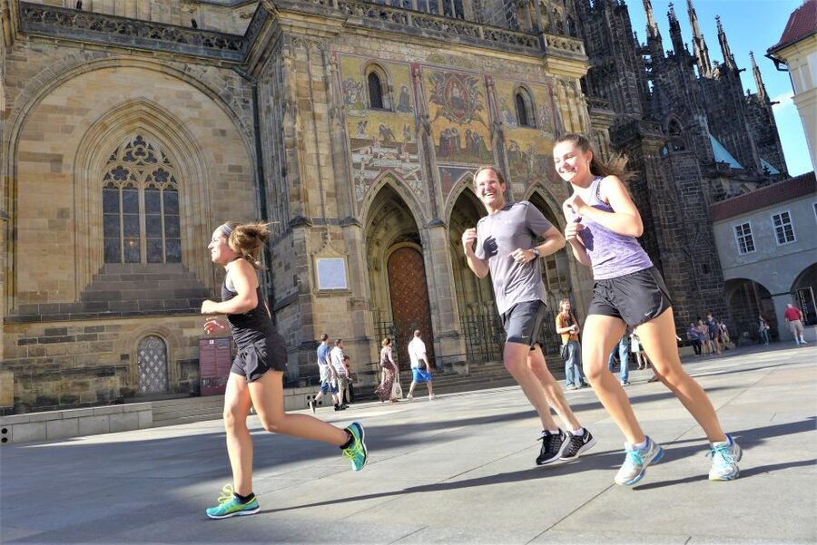 Prague 1-Hour Sight Running Tour - Private pace, photos, and what makes this feel like a real guided experience