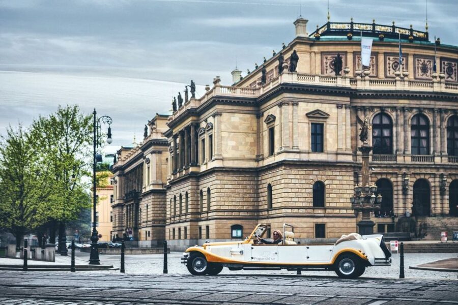 Prague: 1-Hour Vintage Car Tour - Why a 1-hour vintage car tour can be the smartest Prague “first hit”