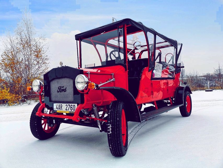 Prague: 1-Hour Vintage Car Tour - Languages and guide quality: what to check before you get on board