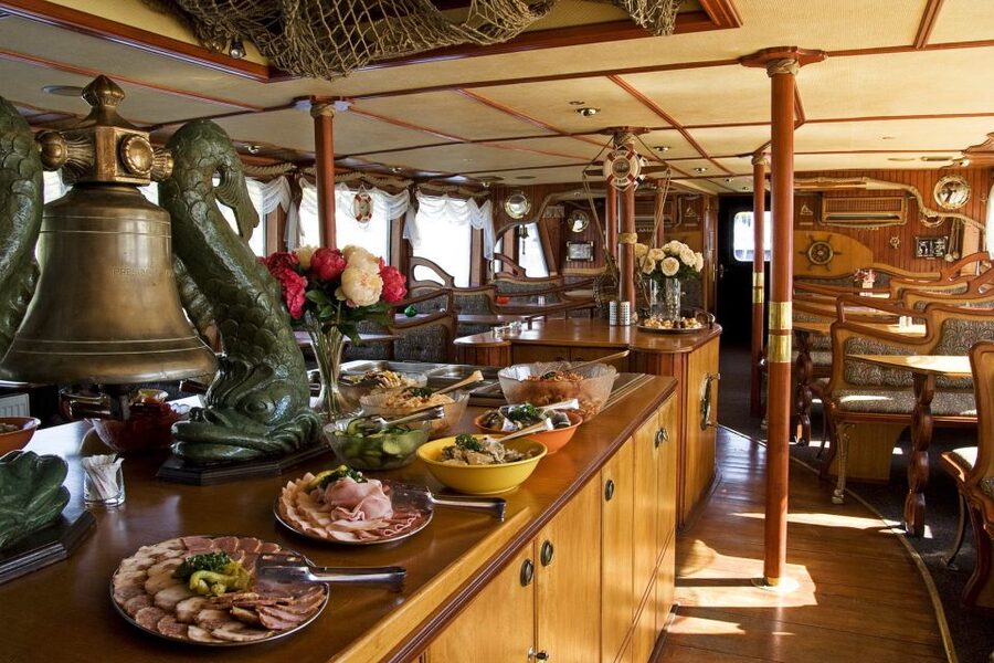 Prague: 2-Hour Lunch Cruise on the Vltava River - Value Check: Is It Worth $57?