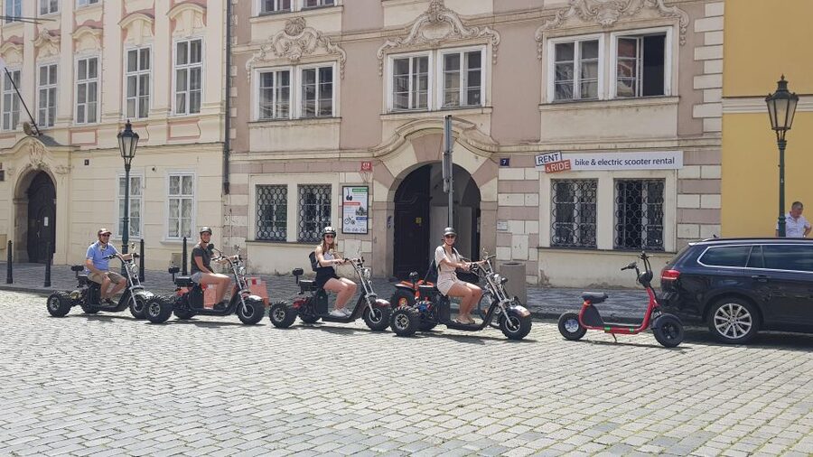 Prague: 2-Hour Trike Live Guided Tour of Old Town - Safety training and the test-drive that actually helps