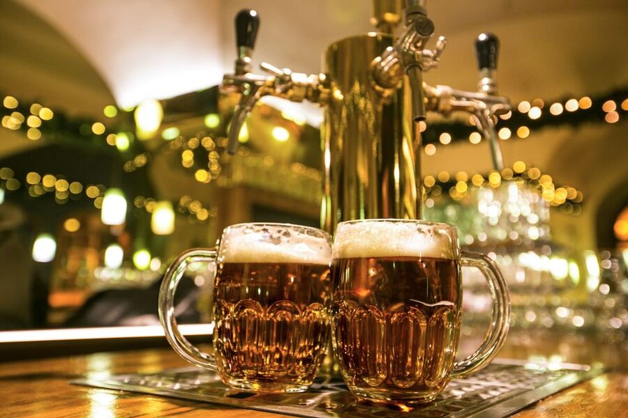 Prague: 3-Hour Beer Tour and Traditional Czech Dinner - Key highlights worth your evening