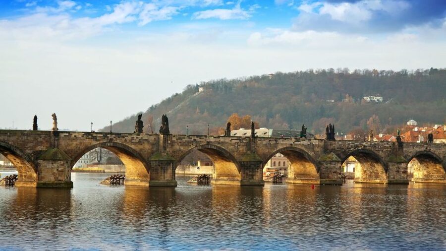 Prague 3-Hour Sightseeing Tour by Electric Bike - Prague Castle District: where the bike becomes the shortcut