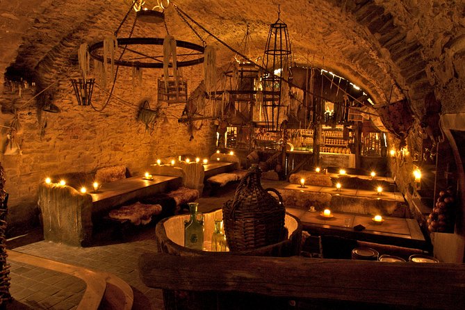 Prague 5 Courses Medieval Dinner and Live Performances - Food Reality Check: Portions, Quality, and Dietary Options