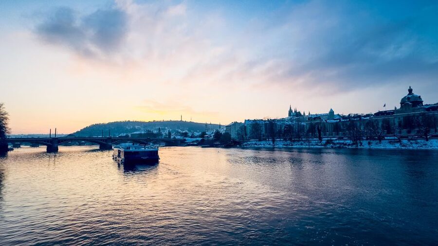 Prague: 50-Minute Sightseeing Evening Cruise - Štvanice Island and the Return to the Dock