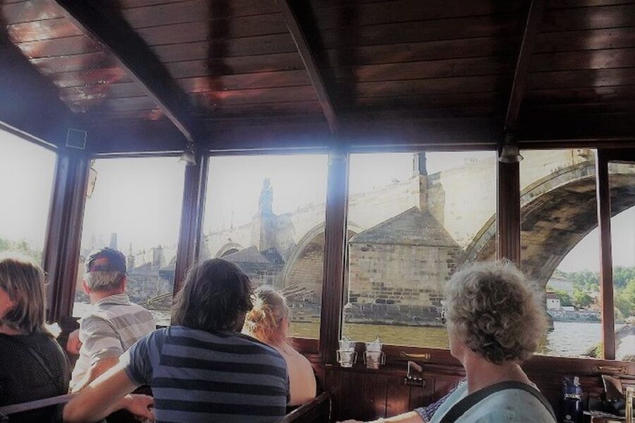 Prague: 6-Hour Tour with River Boat Cruise and Lunch - Charles Bridge Museum ticket plus legend-led bridge walking
