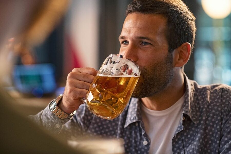 Prague: Afternoon Beer Cruise with Drinks Included - Boarding vibe: pick your seat, then choose your view