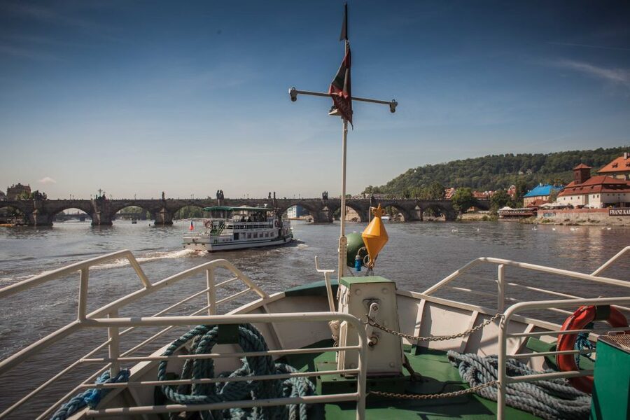 Prague: Afternoon Beer Cruise with Drinks Included - Who should book this cruise, and who should skip it