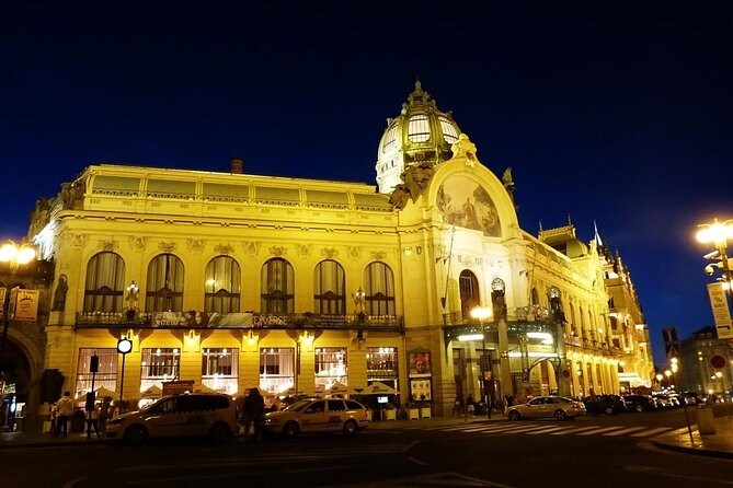Prague Art Nouveau and Cubism Walking Tour - Key things you will notice on this Art Nouveau and Cubism walk