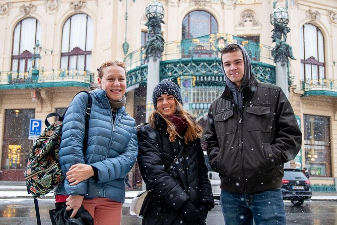 Prague Art Nouveau and Cubism Walking Tour - Getting your eyes trained at the meeting point in Old Town